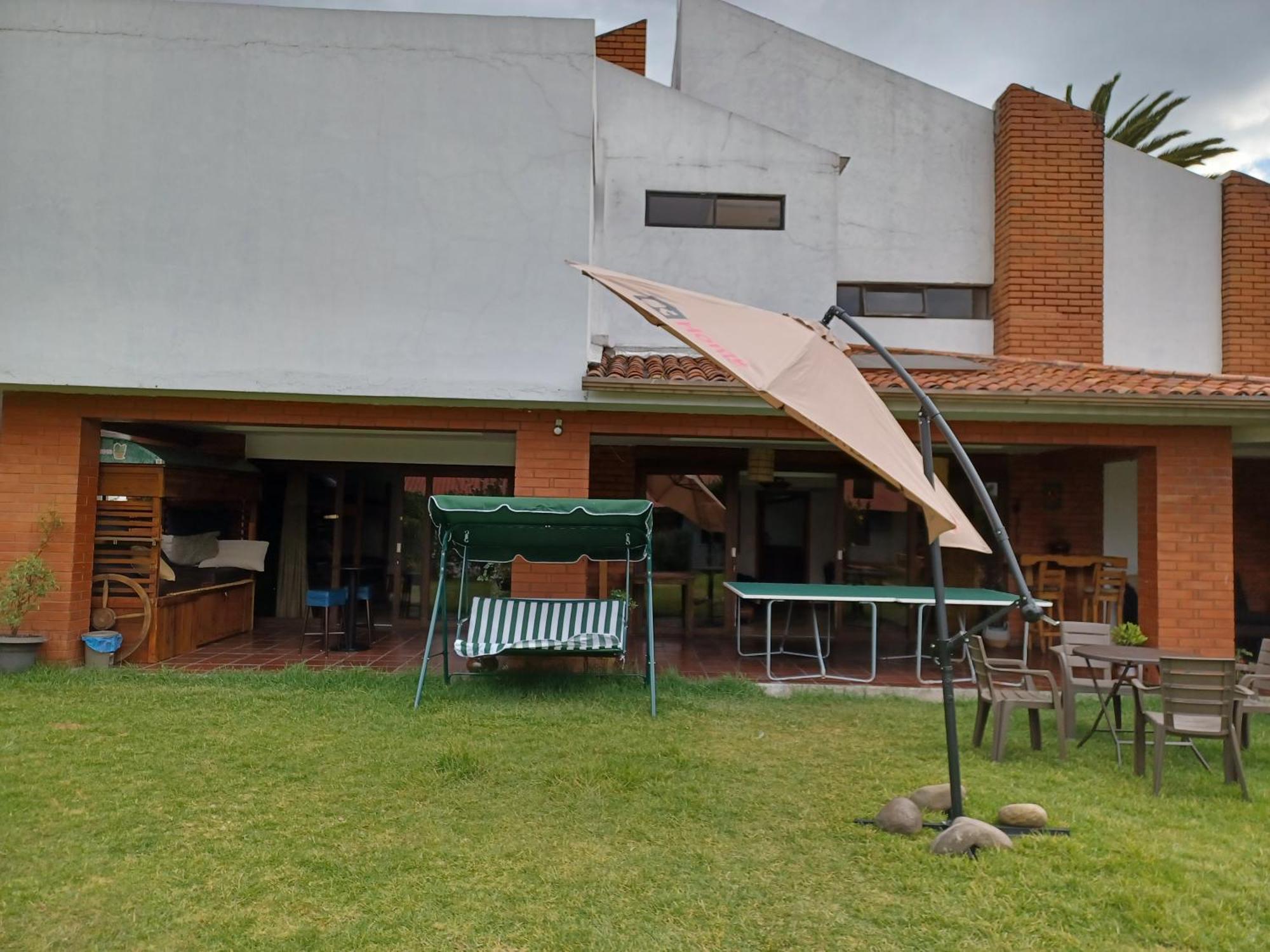 Mochiliers Hostel Cuenca Exterior foto