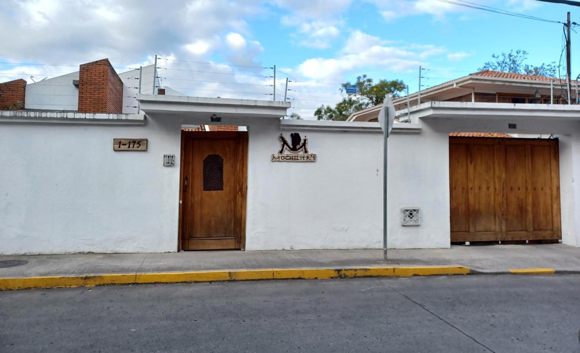 Mochiliers Hostel Cuenca Exterior foto